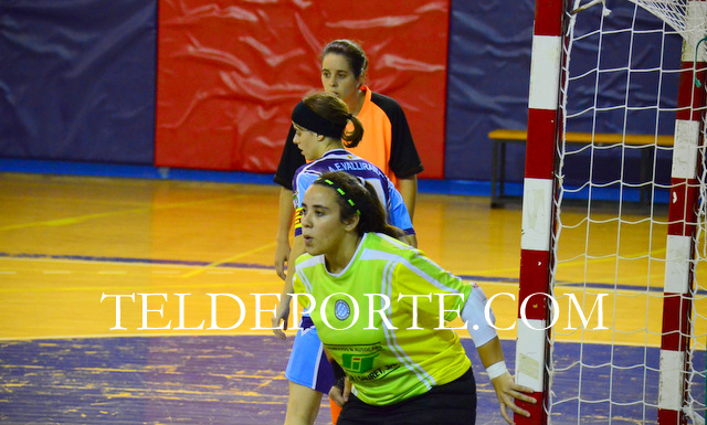 FAYCAN 2 VALLIRANA 3 FUTSAL FEME TEM 16-17 SEG 069