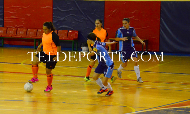 FAYCAN 2 VALLIRANA 3 FUTSAL FEME TEM 16-17 SEG 099