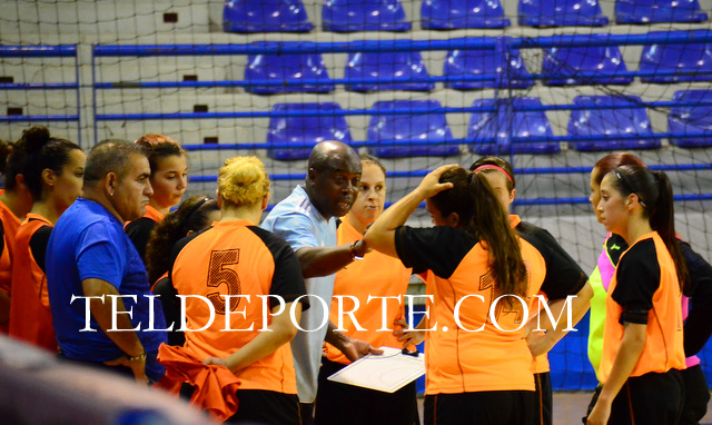 FAYCAN 2 VALLIRANA 3 FUTSAL FEME TEM 16-17 SEG 121